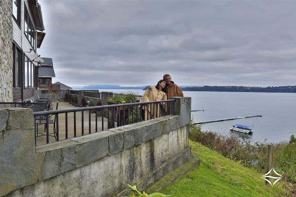 CABANA DEL LAGO HOTEL (Puerto Varas)